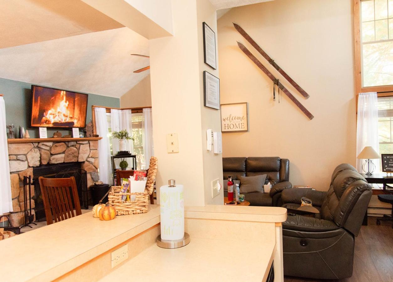 Camelback Private Home Located Behind Waterpark & Ski Lift Tannersville Εξωτερικό φωτογραφία