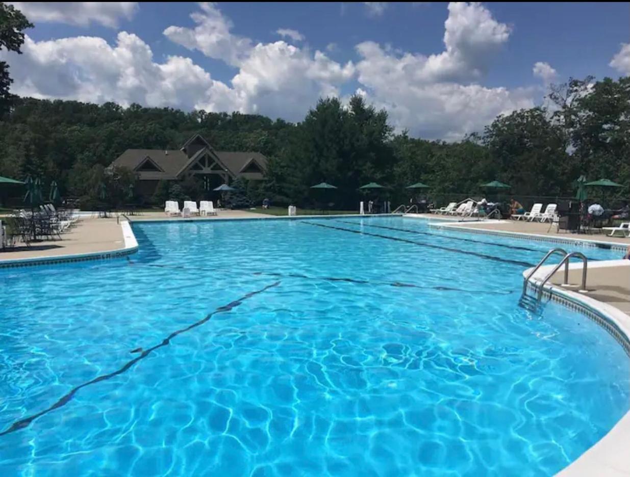 Camelback Private Home Located Behind Waterpark & Ski Lift Tannersville Εξωτερικό φωτογραφία